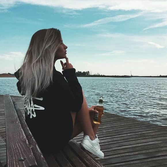 whiteekar